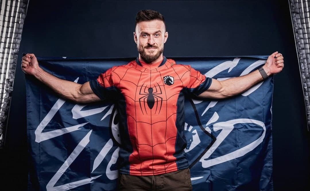 Бывший игрок Virtuspro проведет бой по правилам MMA