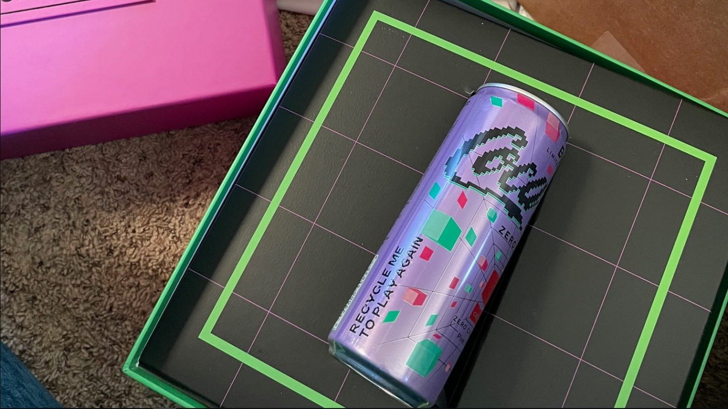 CocaCola выпустила новый вкус  банки с газировкой появятся даже в Fortnite