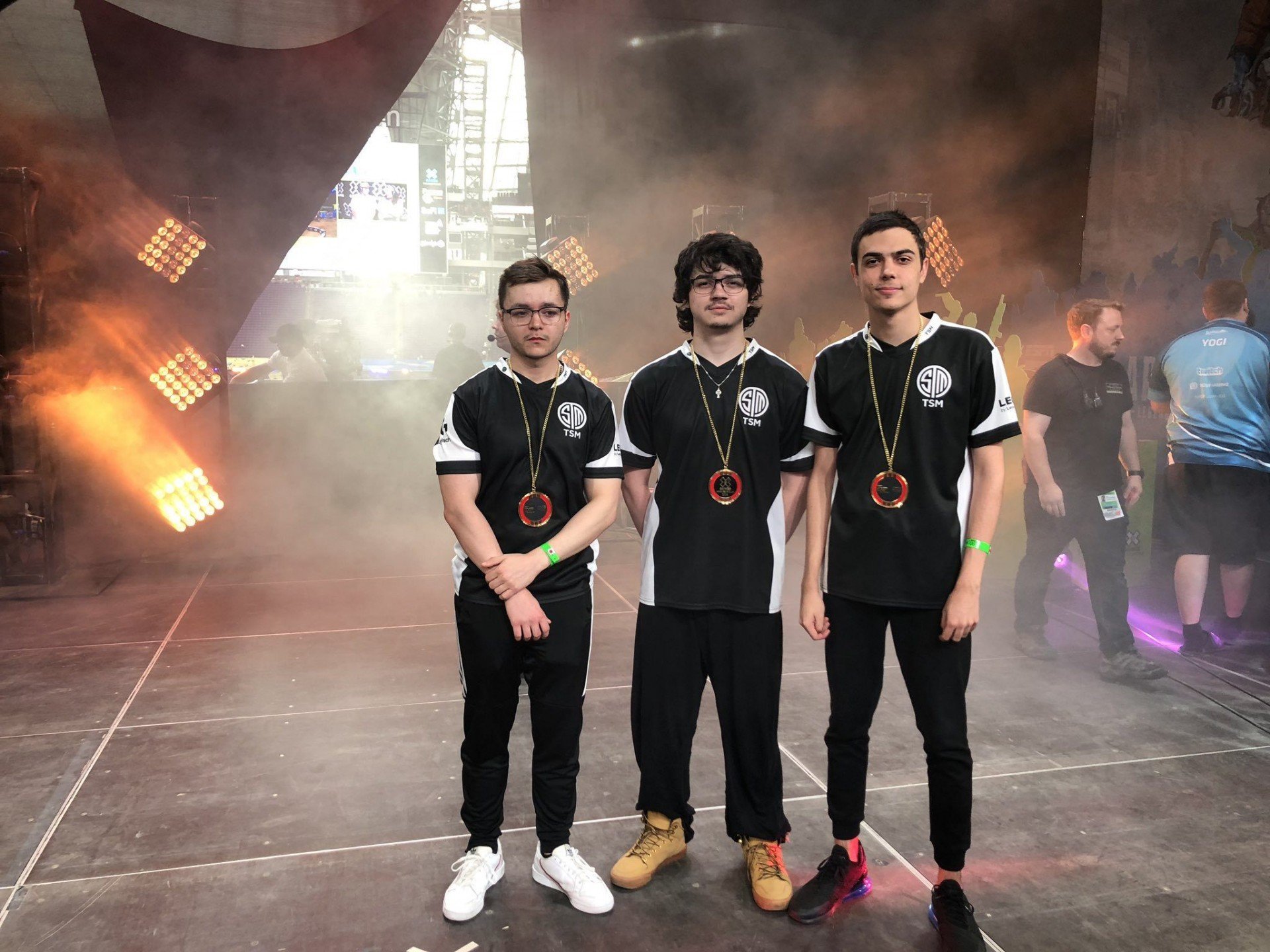 Team SoloMid выиграли турнир по Apex Legends