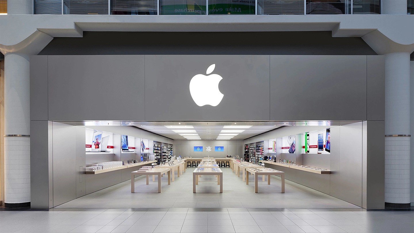 Эппл оне. Apple Store 2021. Айфон эпл стор. Apple Store iphone 13. Эпл стор Америка.