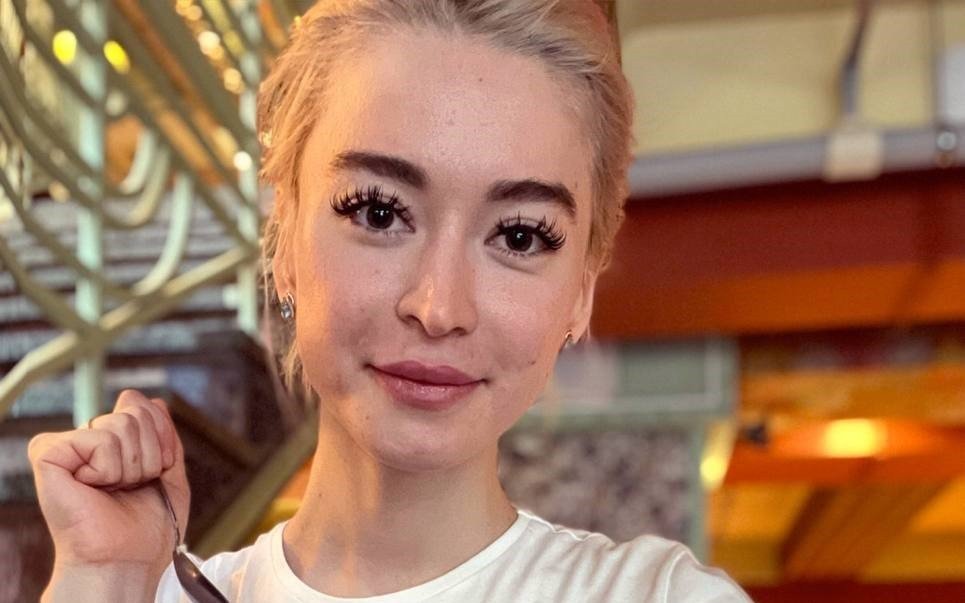 Жена Бумыча показала фото в купальнике — тогда ей было 15 лет - CQ