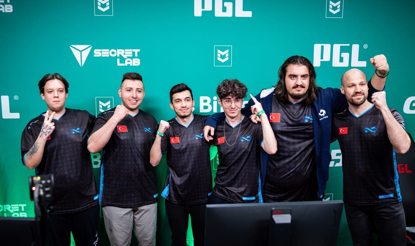 Чемпион Pinnacle Cup 3 без шансов проиграл туркам