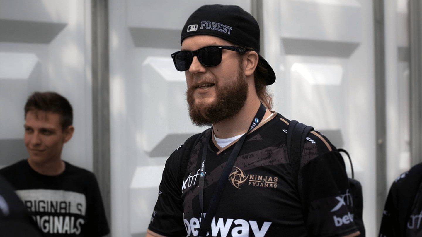F0rest стал одним из худших игроков на Pinnacle Cup Championship