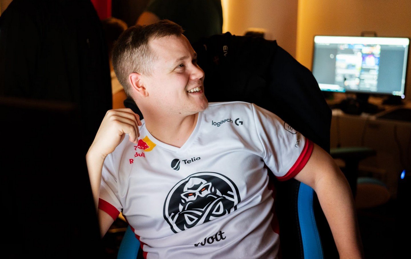 Пока лидеры спят  прогноз на матч ENCE и FaZe Clan на Rootbet Cup 2022