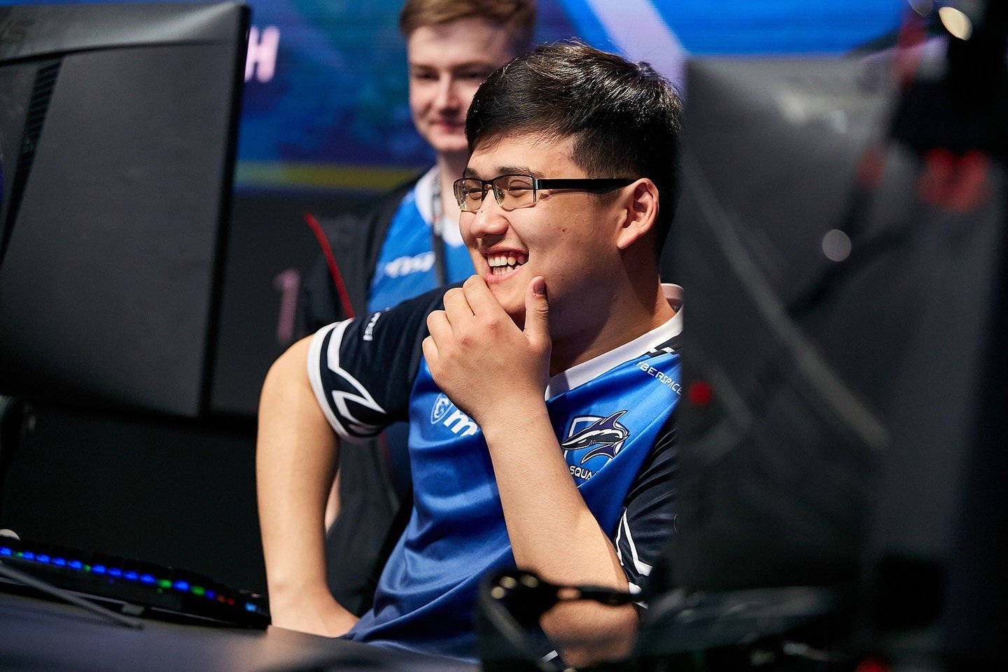 Zayac готов спасти команду  прогноз на матч Secret vs Gladiators на Dota Pro Circuit