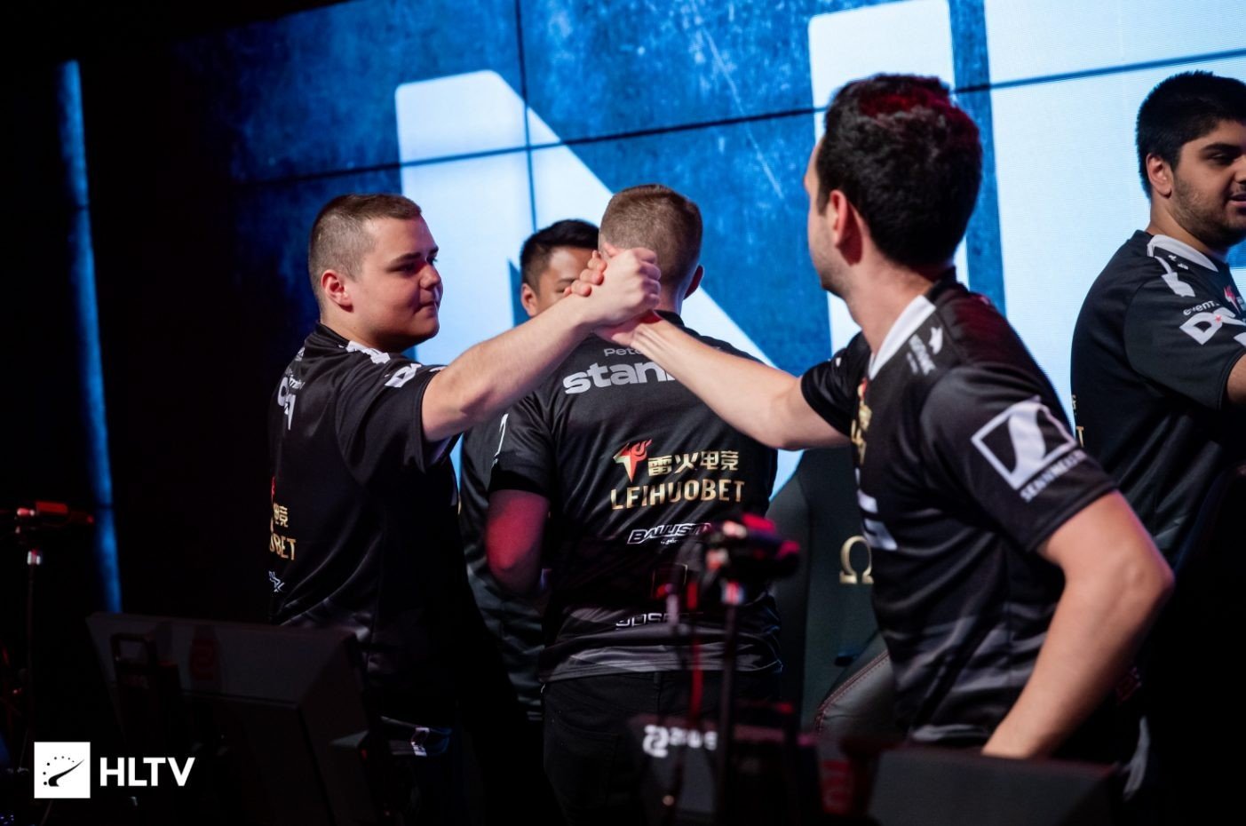 NRG Esports вышли в основной этап StarLadder Berlin Major 2019 по CSGO