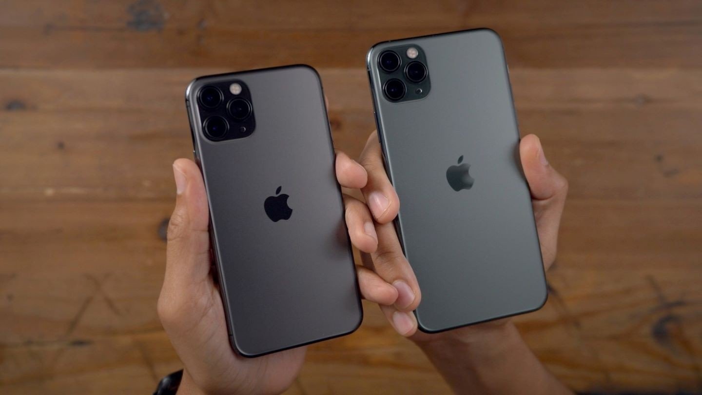 Iphone 13 pro max 2022. Apple iphone 14 pro. Iphone 14 pro max silver. Вышли 14 айфоны. Iphone 14 pro.