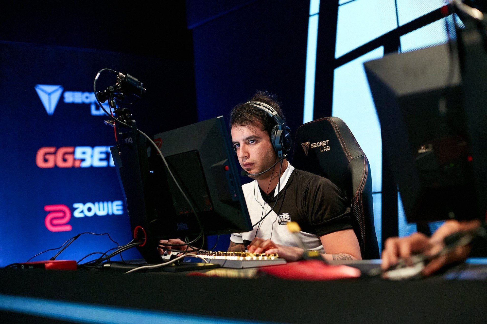 MIBR подписали kNgV