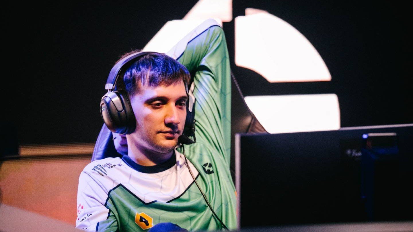 Arteezy steam profile фото 23