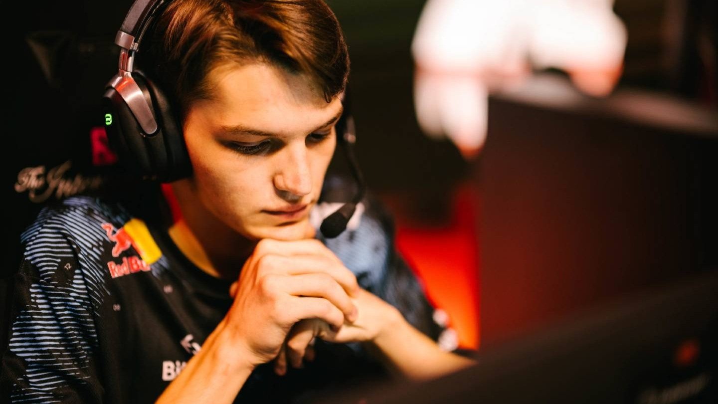 Collapse рассказал почему Team Spirit вылетела c The International 2022
