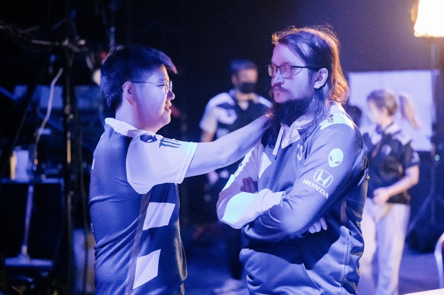OG против Team Liquid Расписание четвертого дня плейофф The International 2022