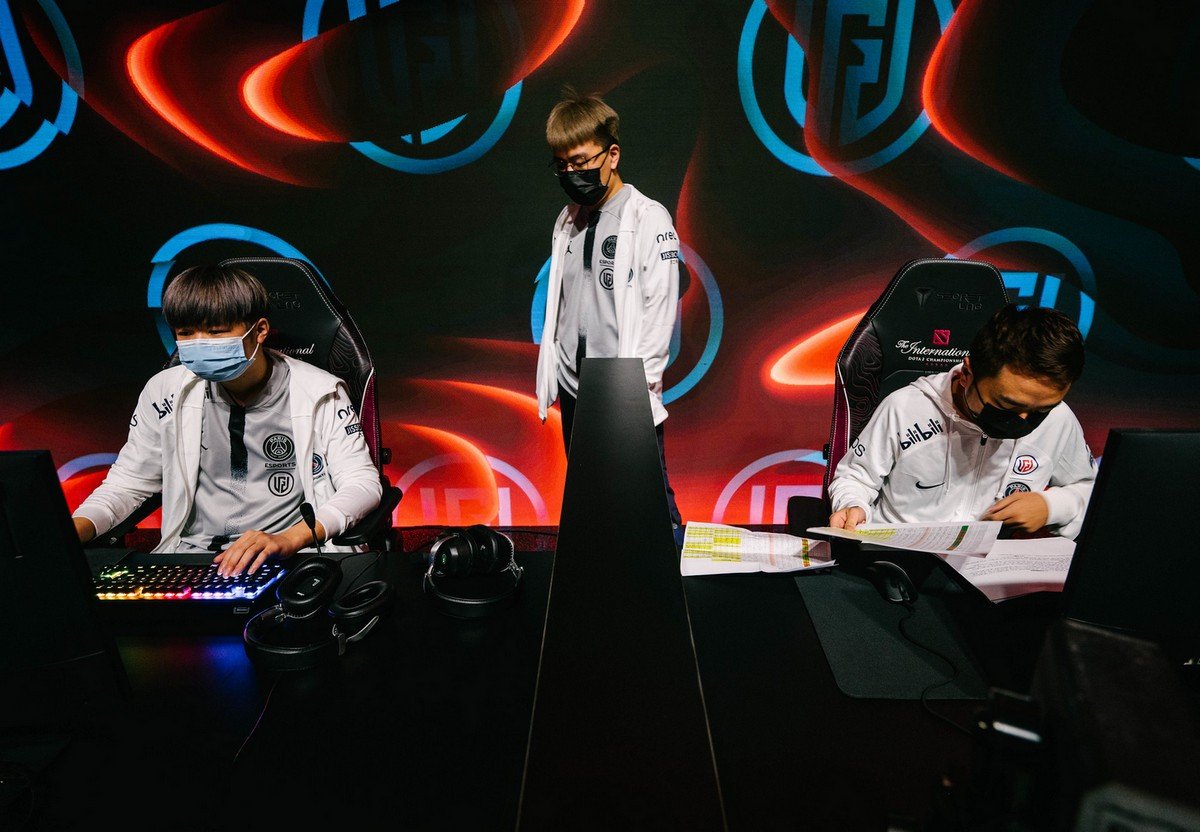 Удивительные перуанцы  прогноз на матч beastcoast vs PSGLGD на The International 2022