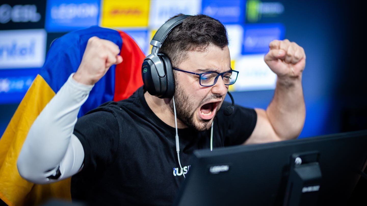 Virtuspro обыграла Fnatic и прошла в следующий этап мейджора по CSGO в Рио