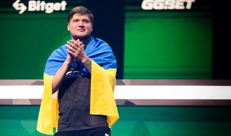 С косоварами шутки плохи  прогноз на матч NAVI vs Bad News Eagles на IEM Rio Major 2022