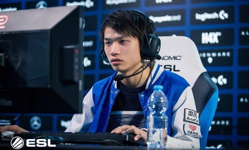Серебряный призёр The International 2017 перешел в Invictus Gaming