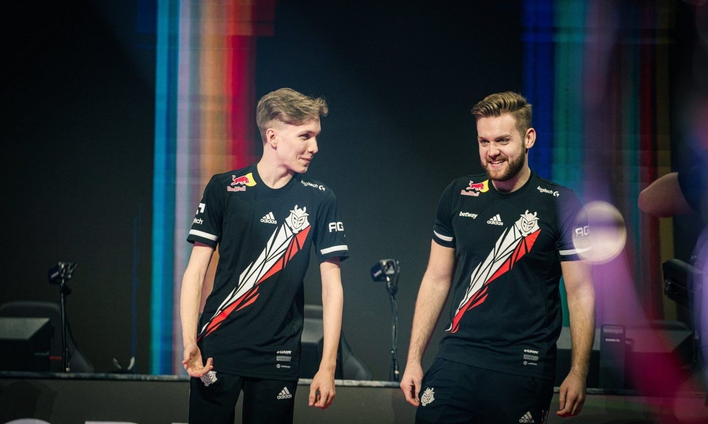 Прогноз на матч G2 vs Vitality на BLAST Premier World Finals 2022 по CSGO
