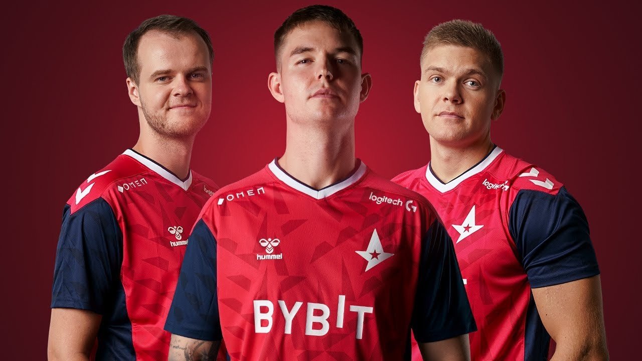 Прогноз на матч Astralis против Team Spirit на BLASTtv Paris Major EU RMR B