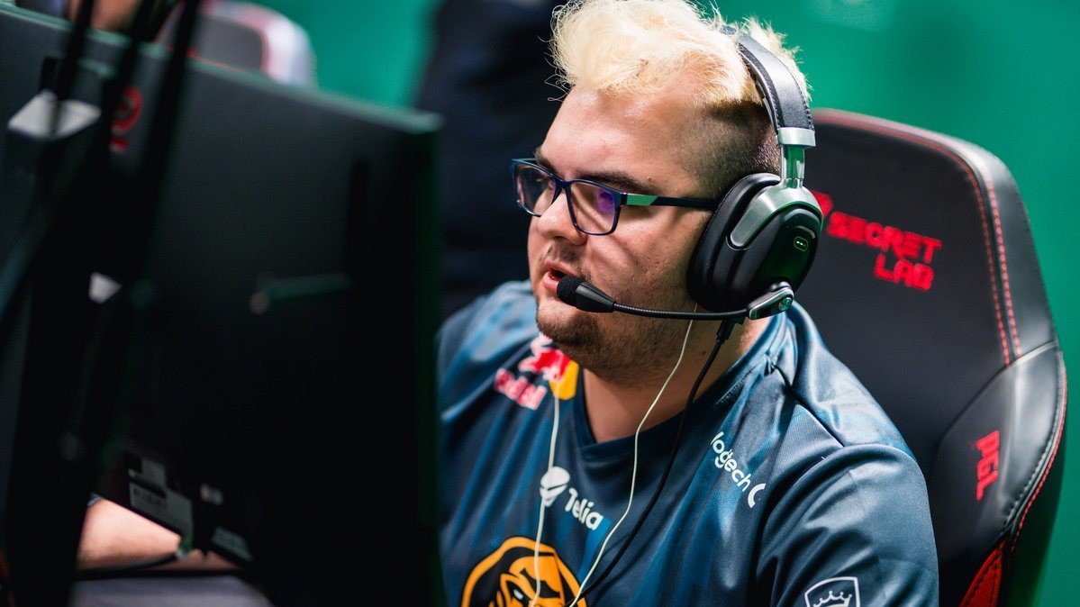 Прогноз на матч ENCE против SAW на Brazy Party 2023
