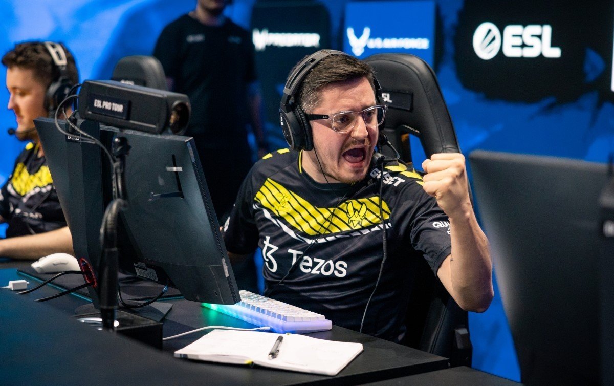 Прогноз на матч Apeks vs Vitality на BLAST Paris Major 2023