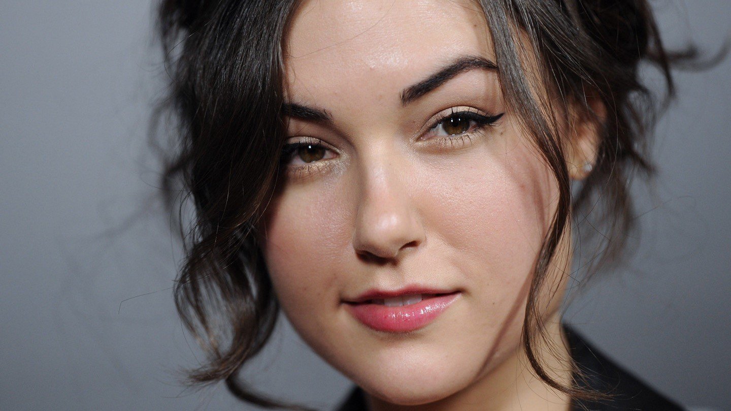 Sasha grey. Саша грей 2018. Саша грей улыбка. Грей блоггер. Саша грей сейчас 2021.