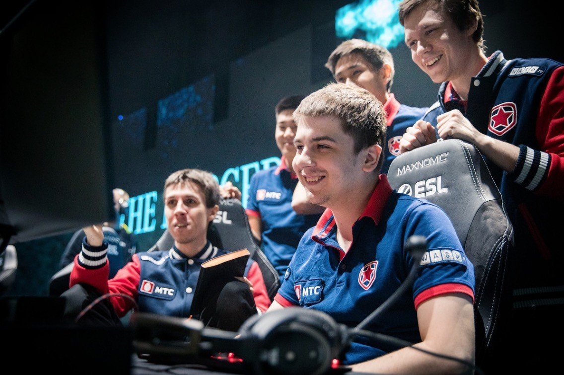 На опыте Majora  Gambit и Spirit сыграют за слот на WePlay Bukovel Minor