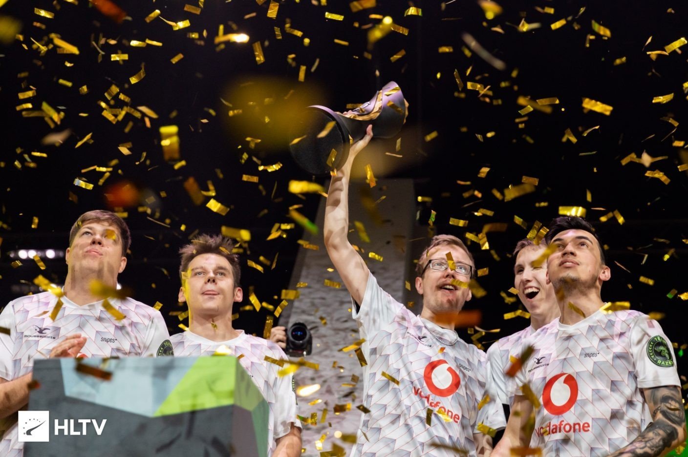ТОП5 фрагов ESL Pro League S10 самые невероятные моменты