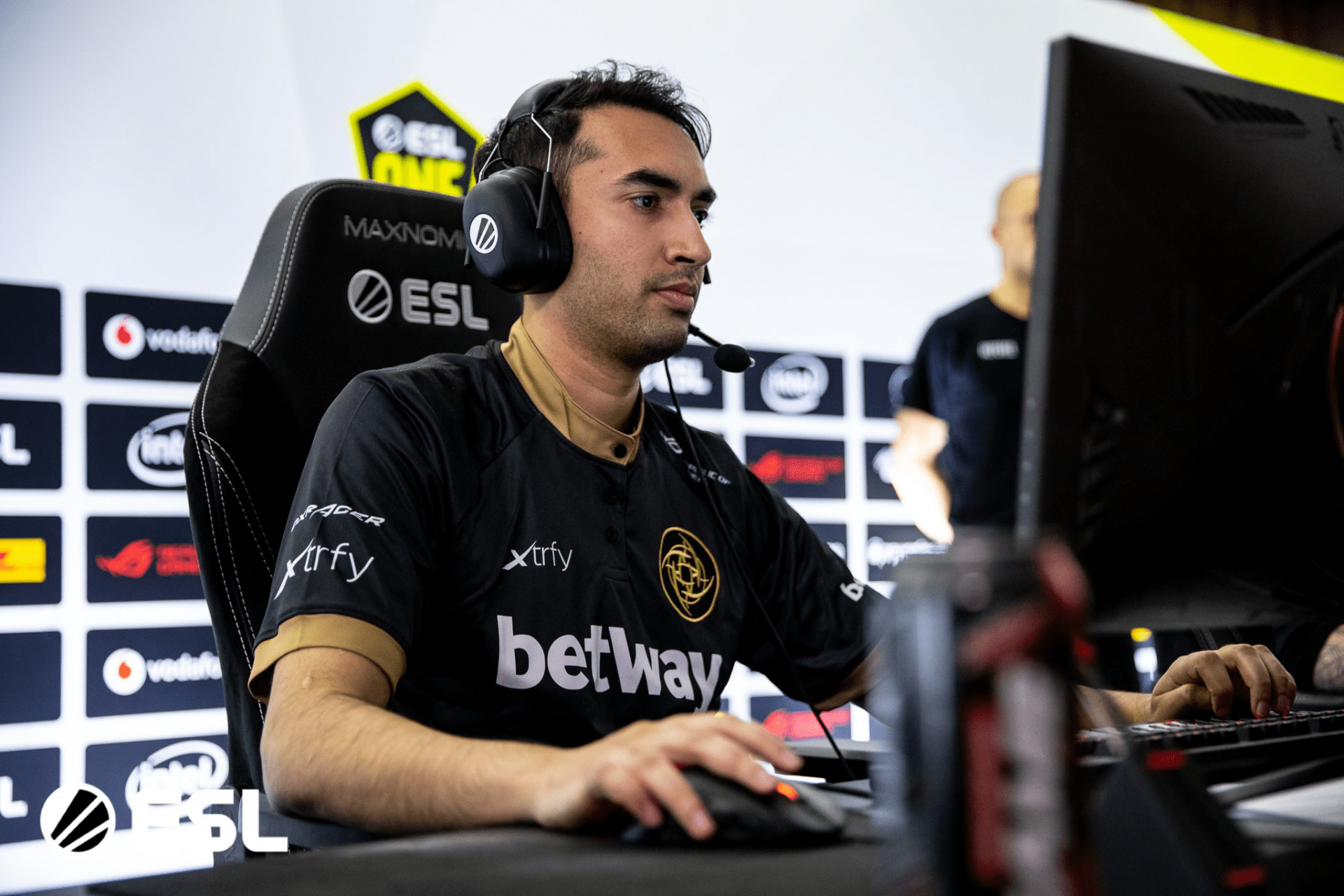 Evil Geniuses Virtuspro OG и другие 7 команд для которых коронавирус стал большой проблемой