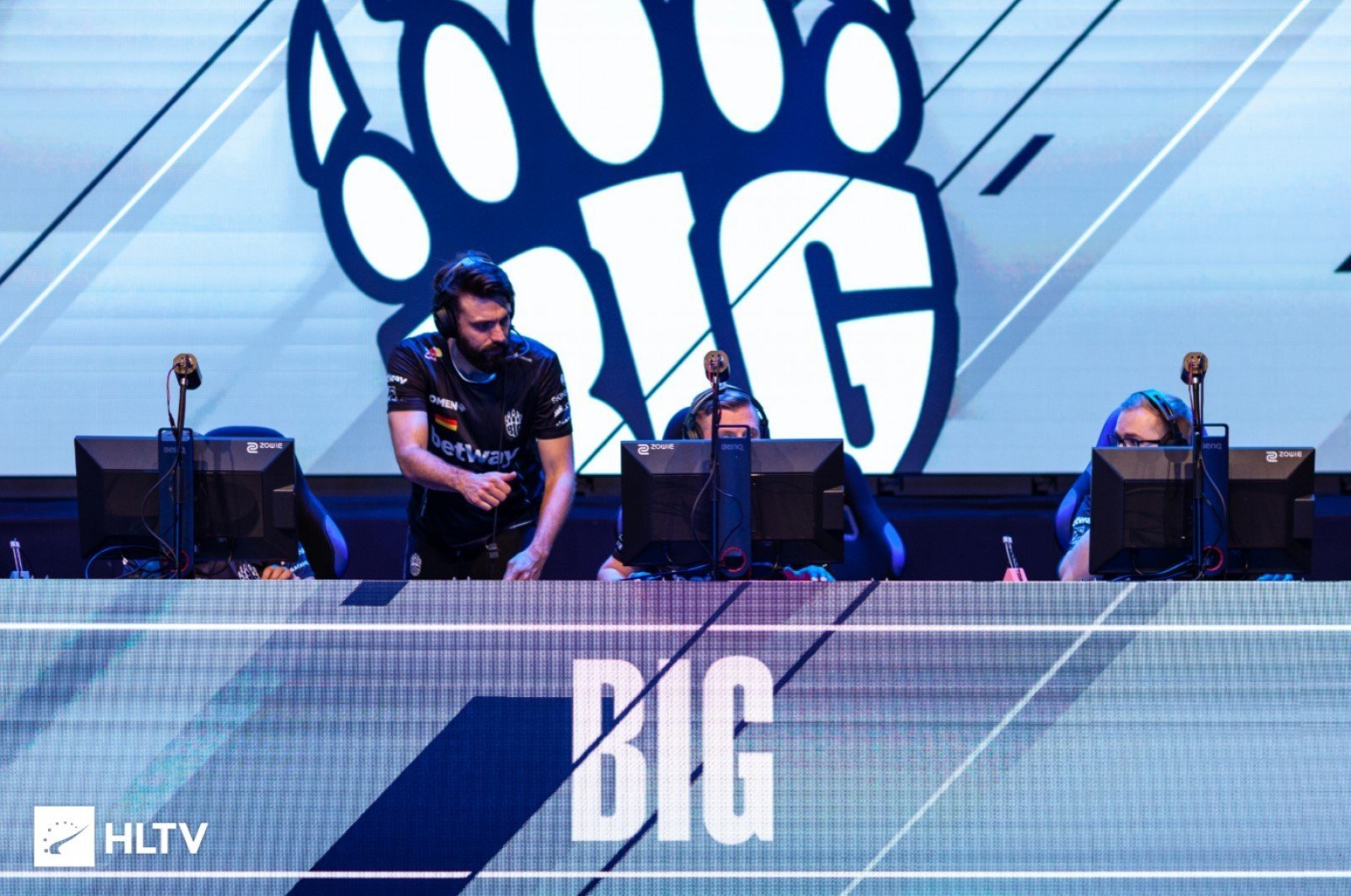 BIG выиграли DreamHack Masters Spring 2020