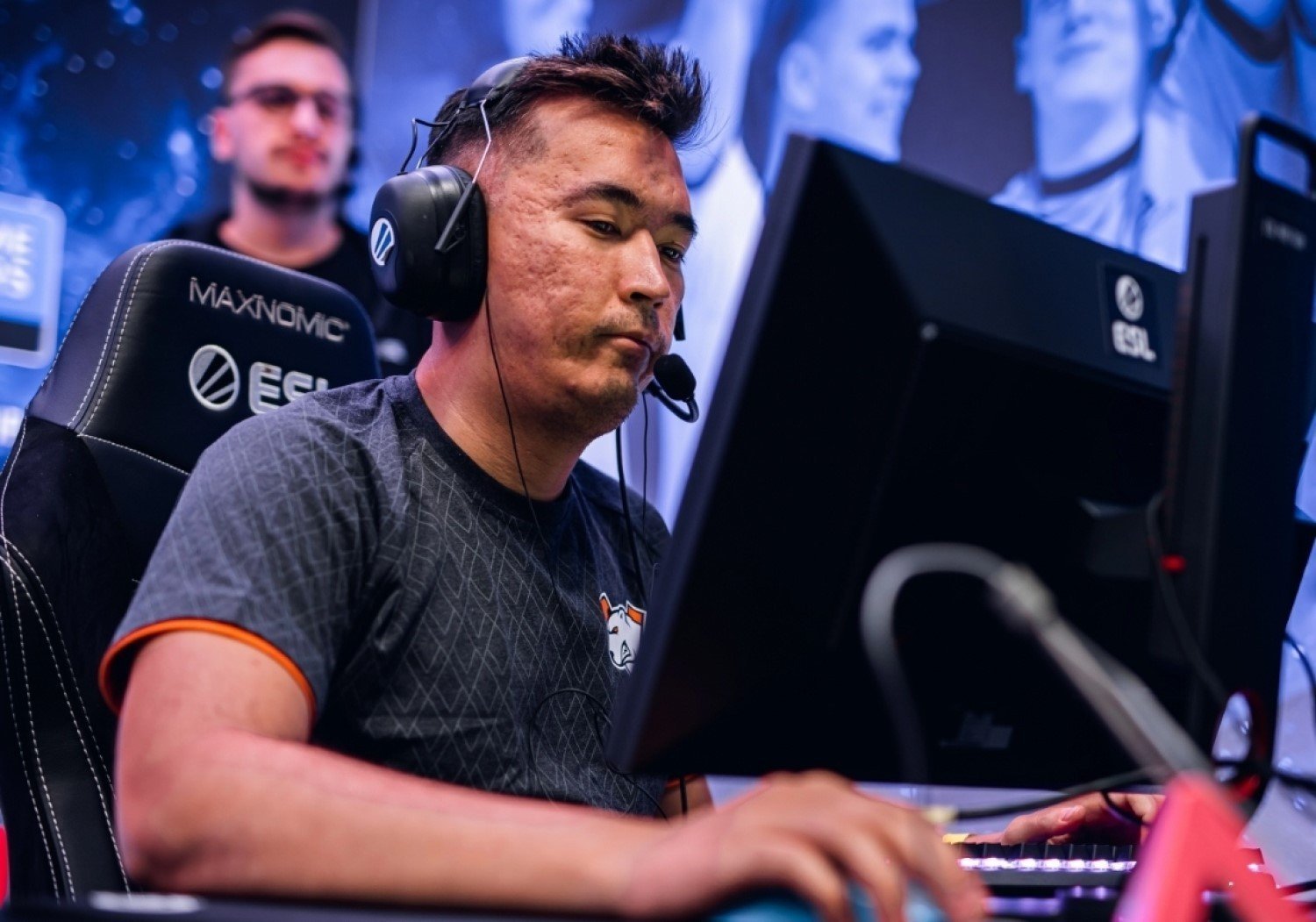 Go virtual. Virtus Pro 2020. ADREN CS go Virtus Pro. Virtus Pro CS go 2020. Состав Виртус про КС 2020.