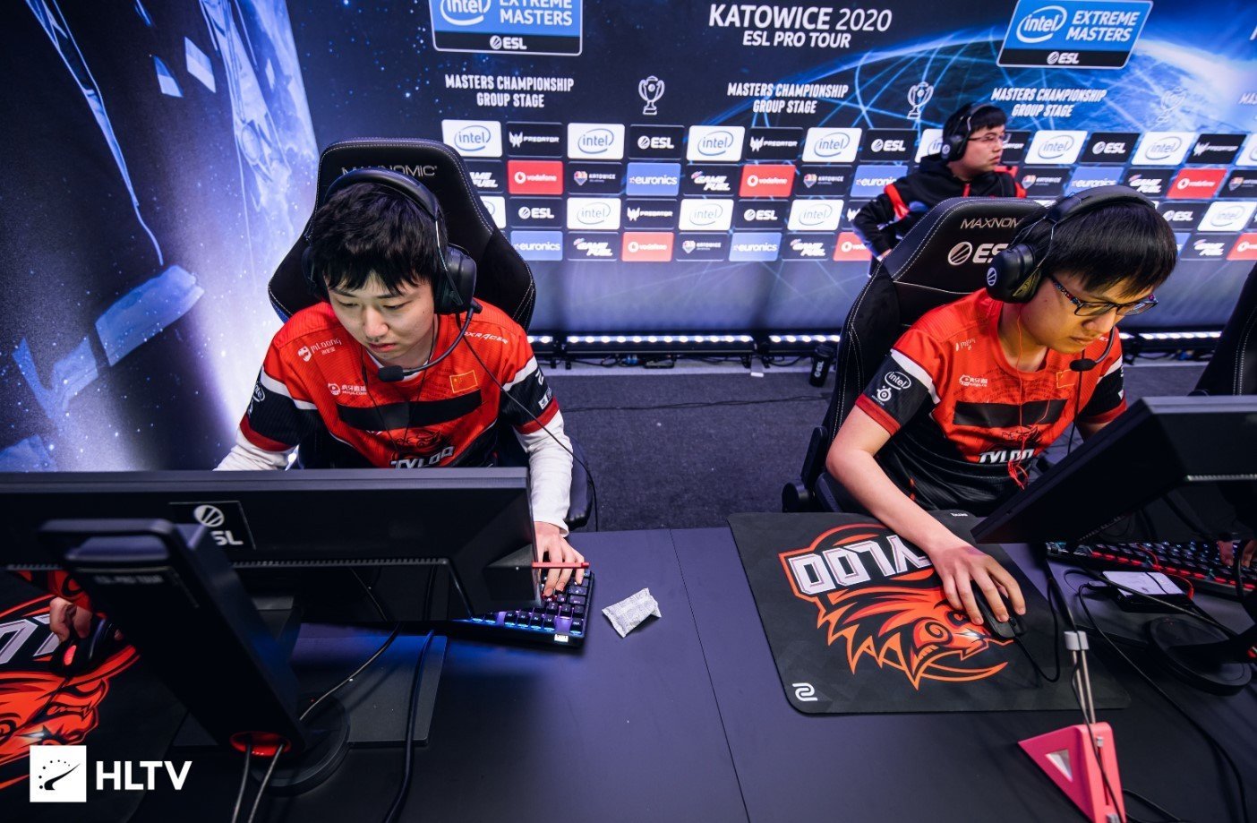 TyLoo выиграла азиатский RMRтурнир