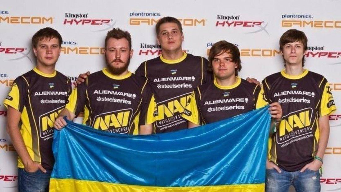 NAVI 2010 обыграли NaVi в CS 16