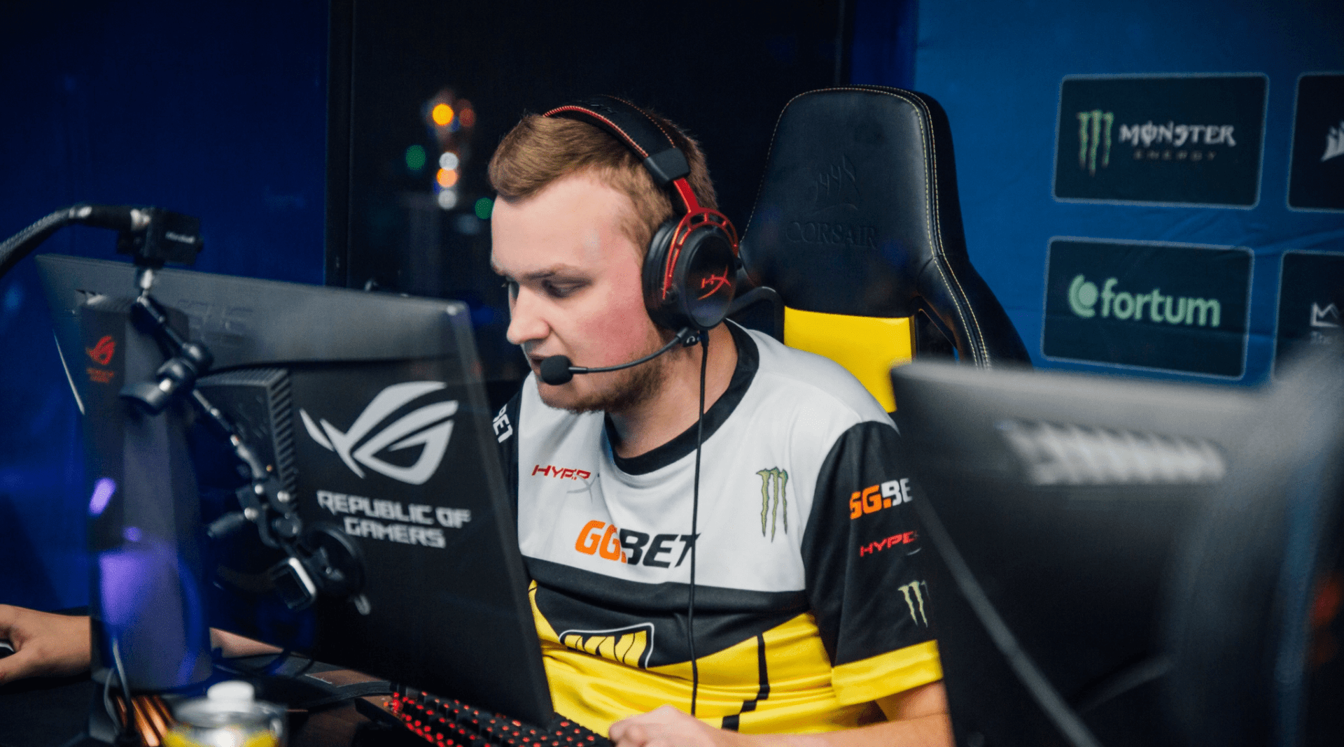 Flamie демонстративно удалил CS 16 после поражения от NAVI 2010