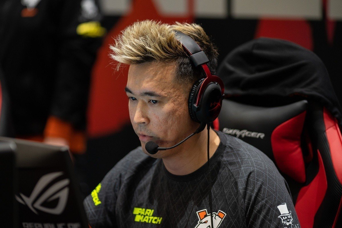 AdreN покинул состав Virtuspro по CSGO