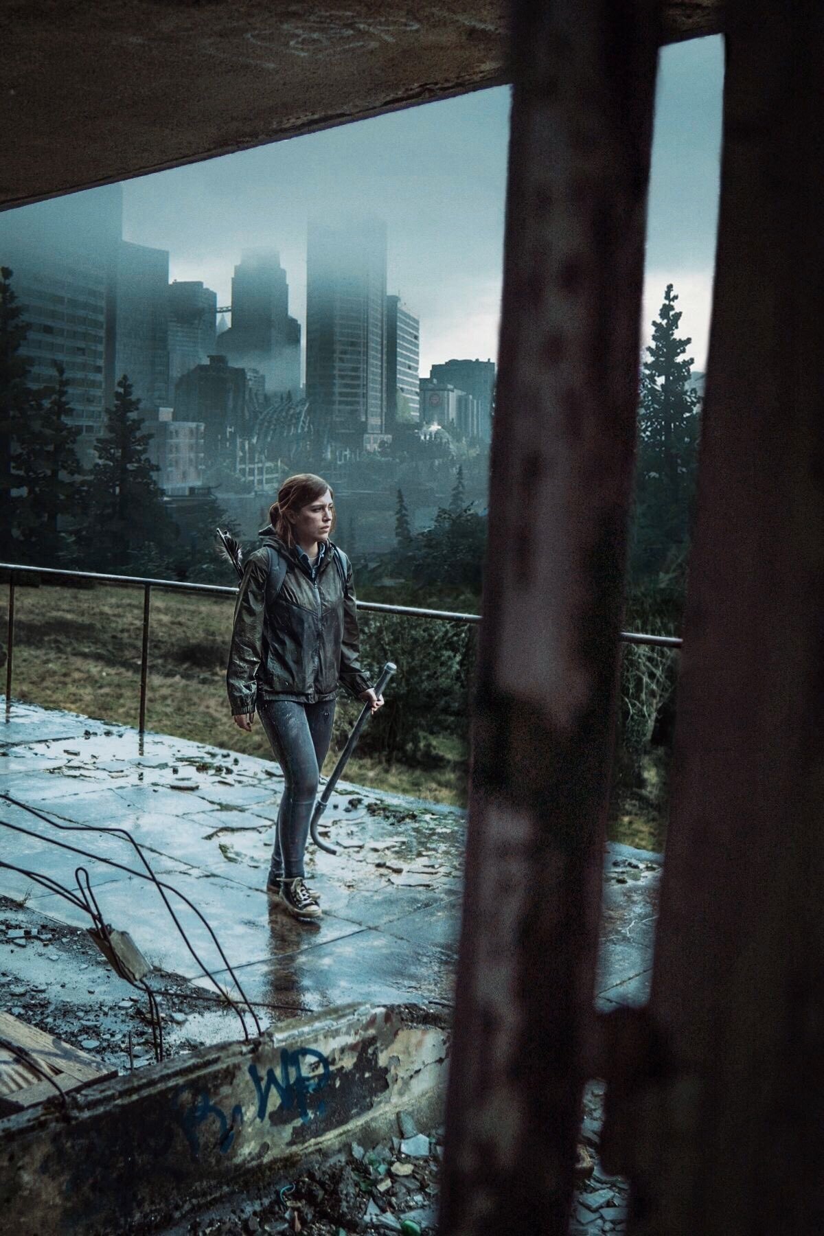 Косплей Элли из The Last of Us 2 авторы игры путают фото со скриншотами