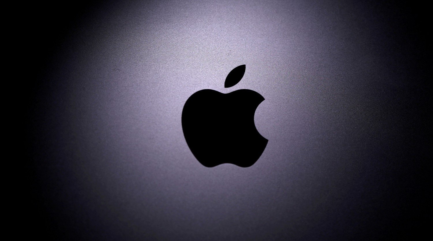 Apple inc iphone. Эпл. Логотип Apple. Яблоко айфон. Маленький логотип Apple.
