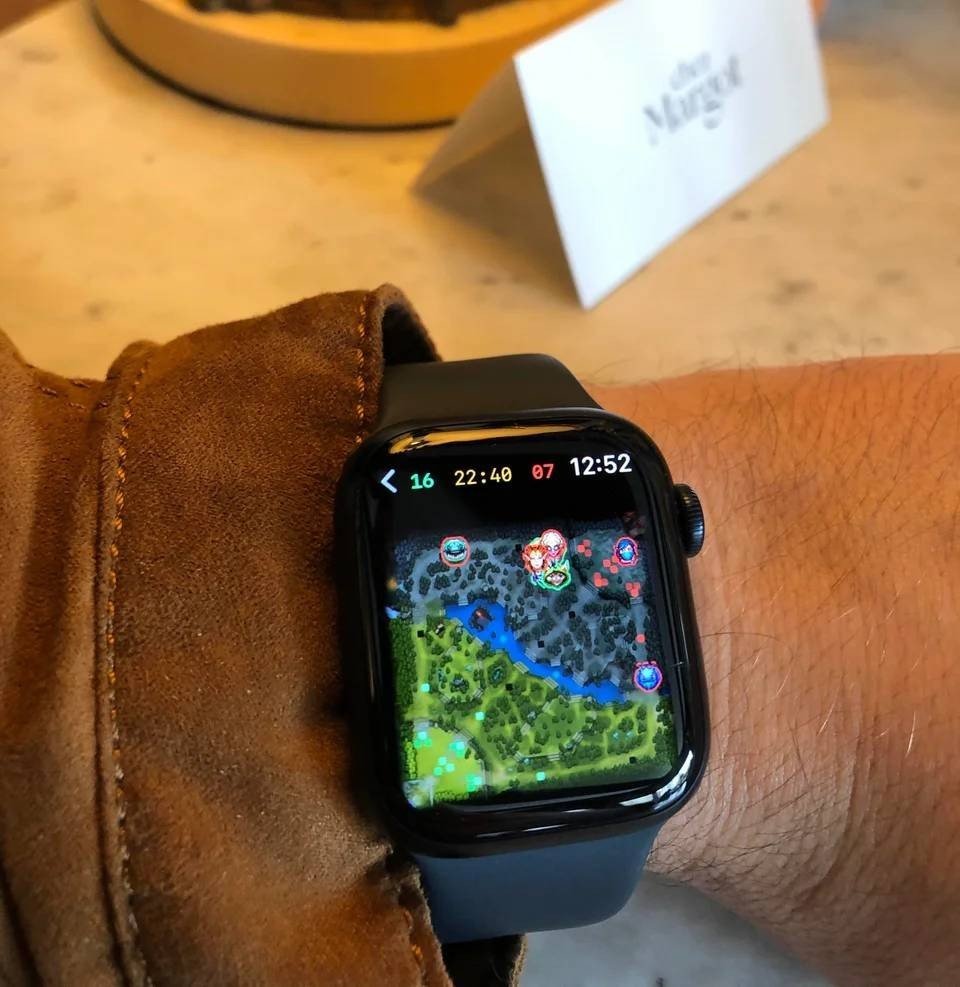 Умелец сделал приложение для Apple Watch, помогающее смотреть матчи по Dota  2 - CQ