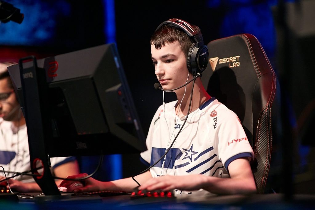 OBo сбежал из CompLexity оставив команду без игрока на ESL Pro League