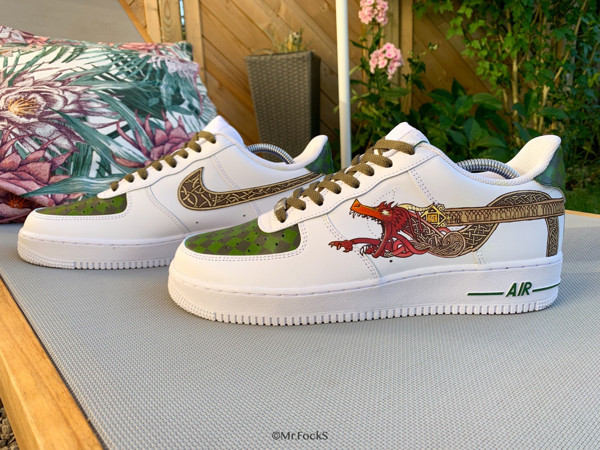 Кастом кроссовок Nike Air Force 1