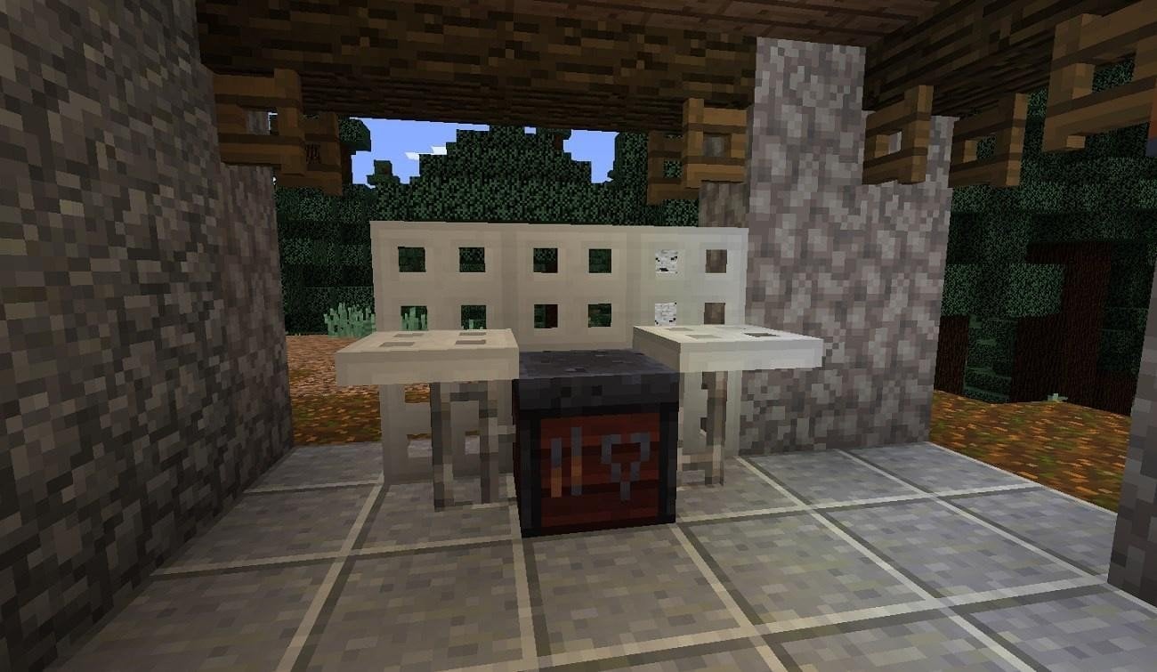 Как создать кузнечный стол в Minecraft