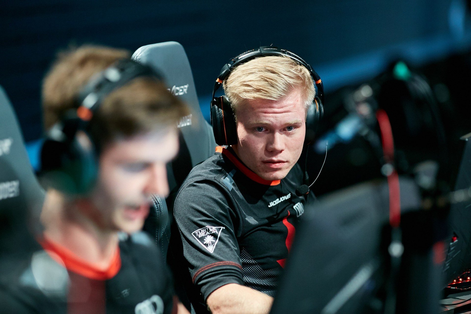 Magisk Сейчас я IGL Так что вы можете винить меня за все проигранные против эко раунды 