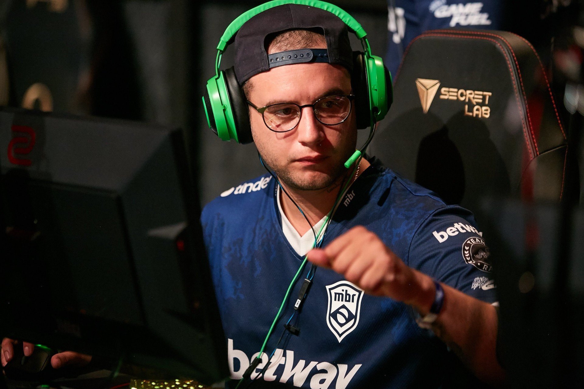 kNgV Раньше в MIBR не было свободы чтобы высказать своё мнение