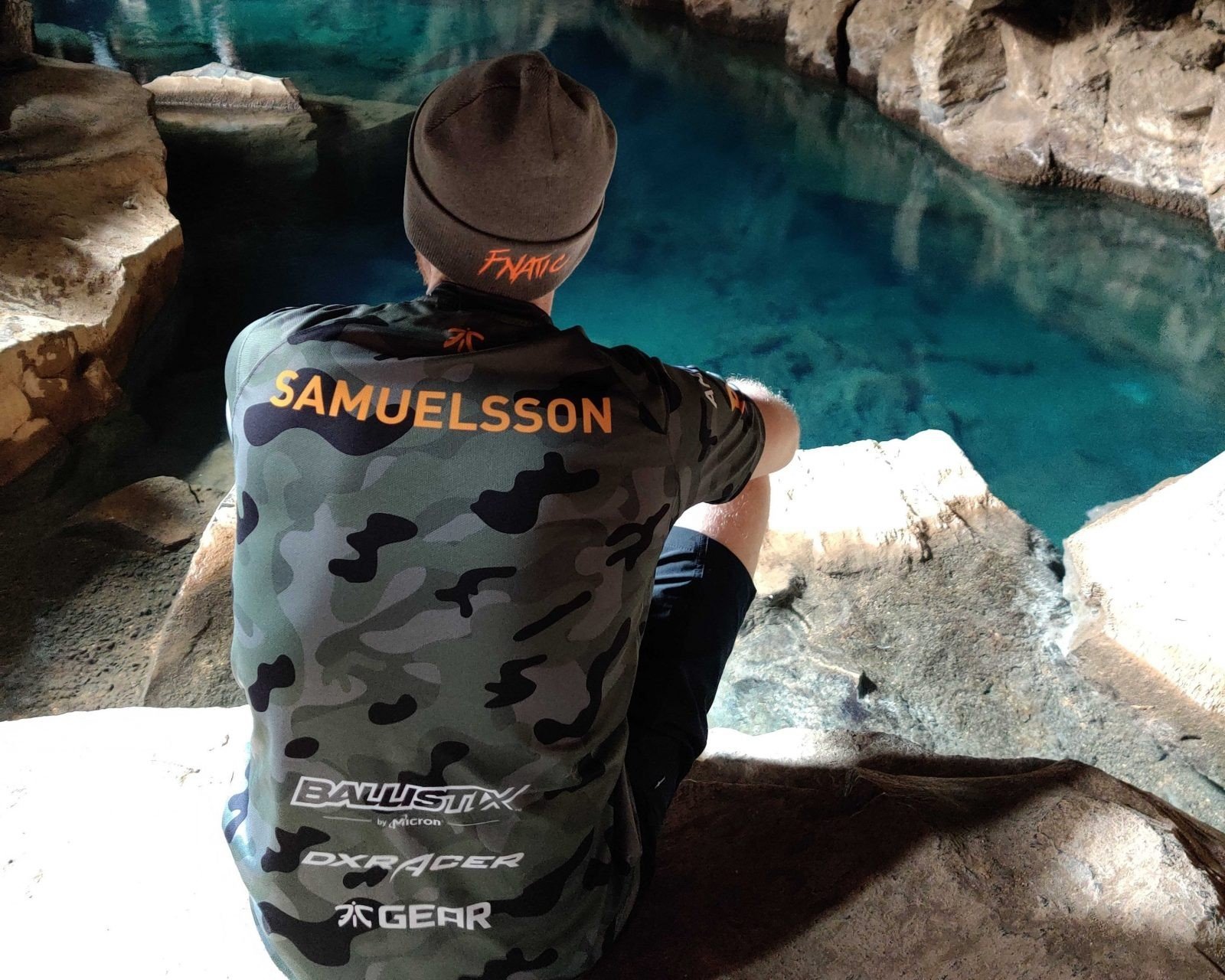 Тренер Fnatic Иронично что KRiMZ заблокировали за использование стороннего античита