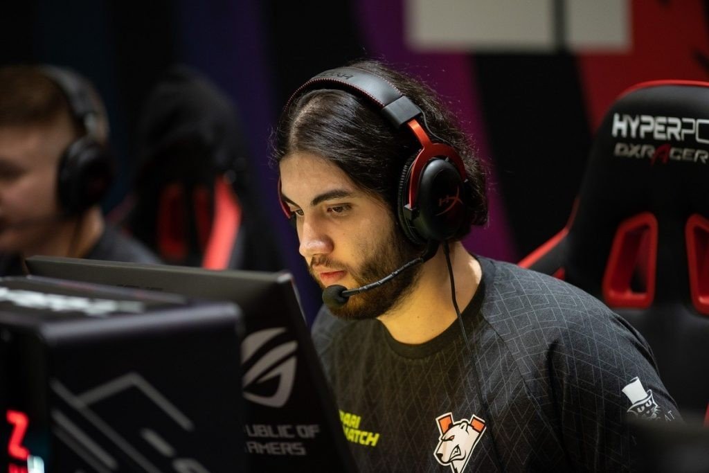 Jame рассказал про раскладку RDFG для передвижения в CSGO
