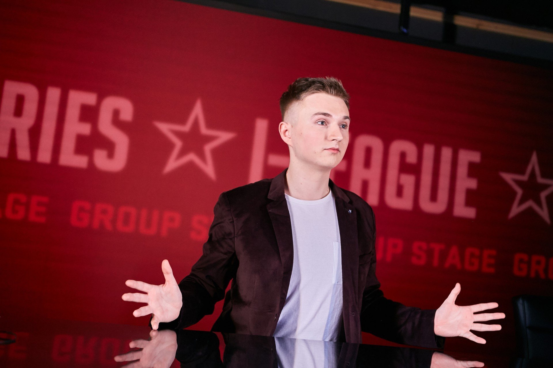 Petr1k Нынче NAVI и Vitality были в топ1 по 10 недель