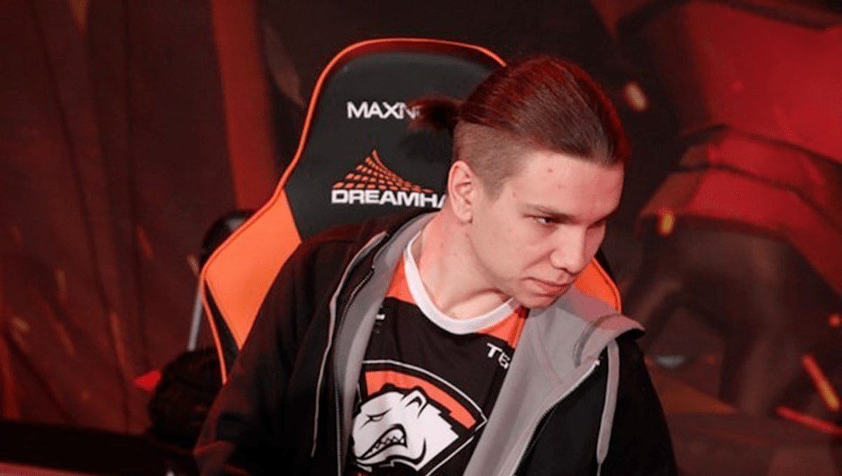 JotM об игре HR Cooman умер в драке написал GG и вышел