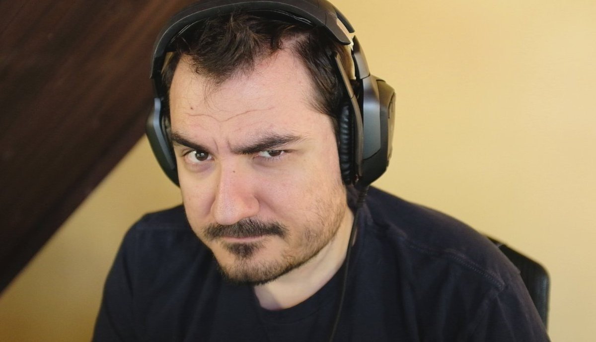 Новый PogChamp будет с лицом канадского стримера Kripparrian