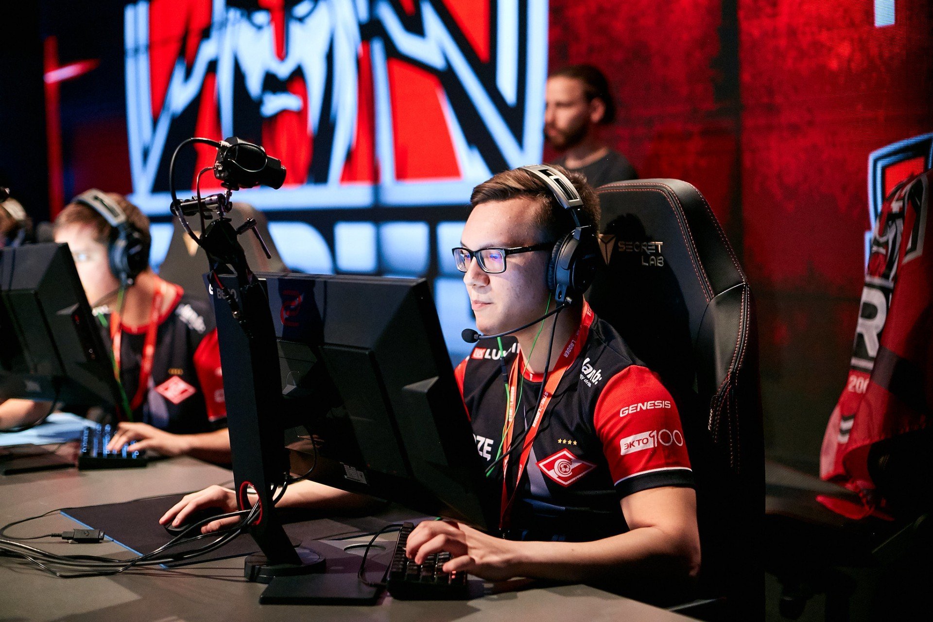 HellRaisers и ForZe прошли на DreamHack Open January 2021