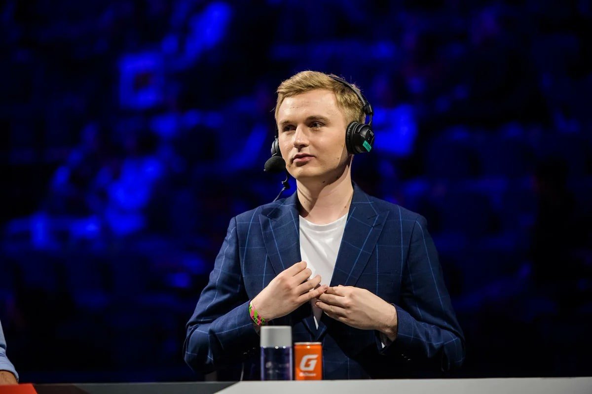 Petr1k Наличие шестого игрока сделало NAVI выносливее