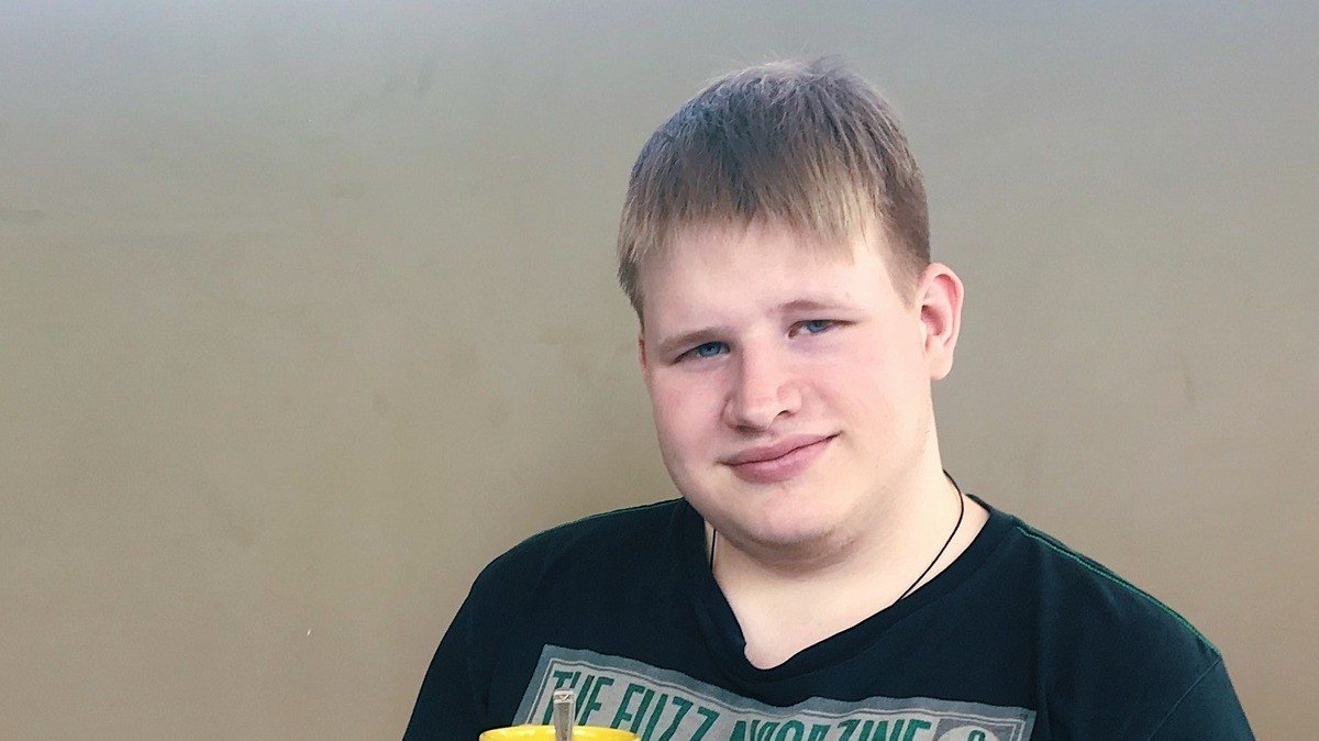 Velheor В СНГ все хотят работать и играть с друзьяшками