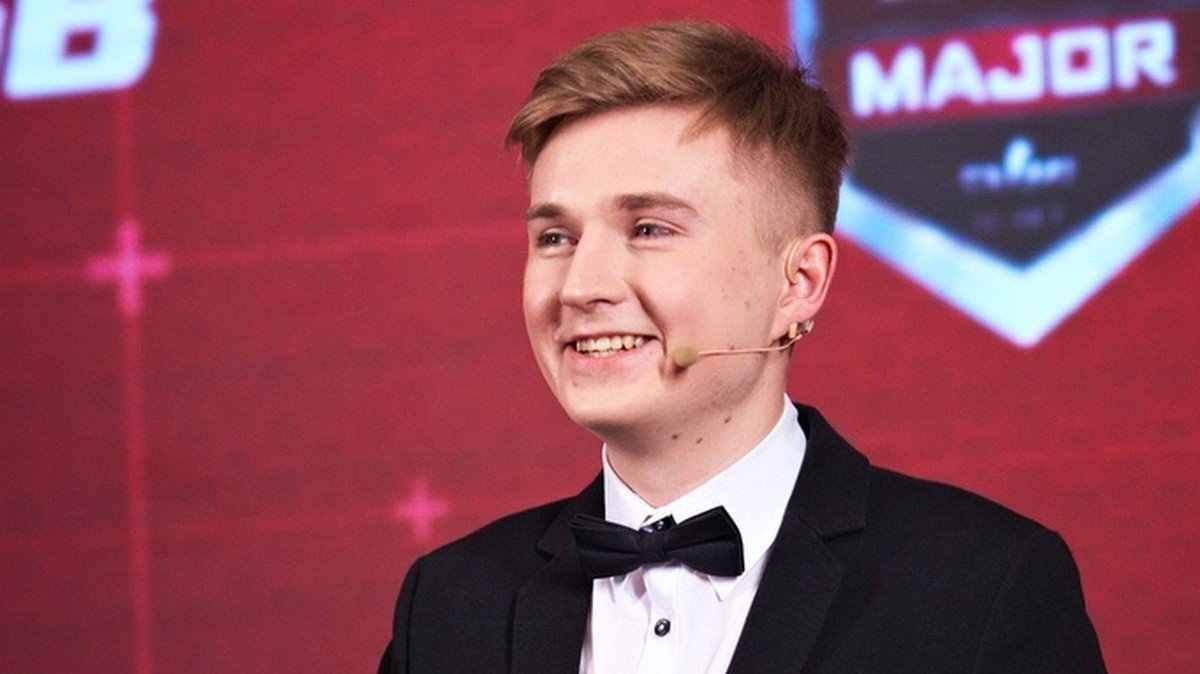 Petr1k NAVI рискуют не выйти в плейофф ESL Pro League 13